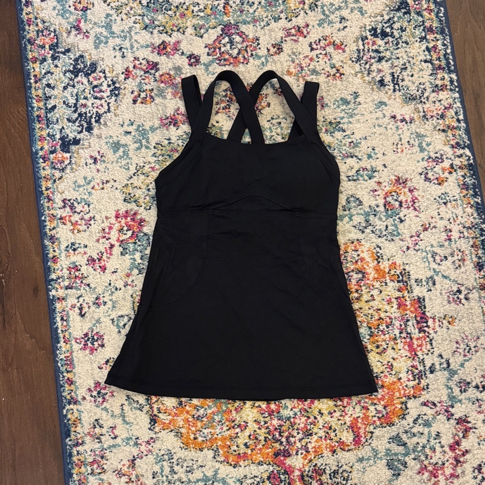 Lululemon Athletica Black Cross-Back Tank